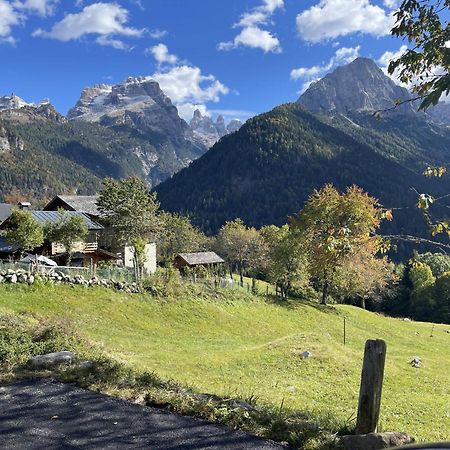 Villa Alpina Campiglio Madonna di Campiglio Exterior photo